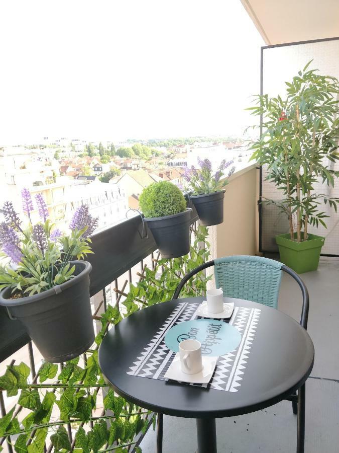 شقة Le Parisien T1Antony-Berny By Beds4Wanderlust - 35M2 Avec Balcon - Aeroport Orly 5Miles - Train Station Rer B Orlyval 1Mile المظهر الخارجي الصورة