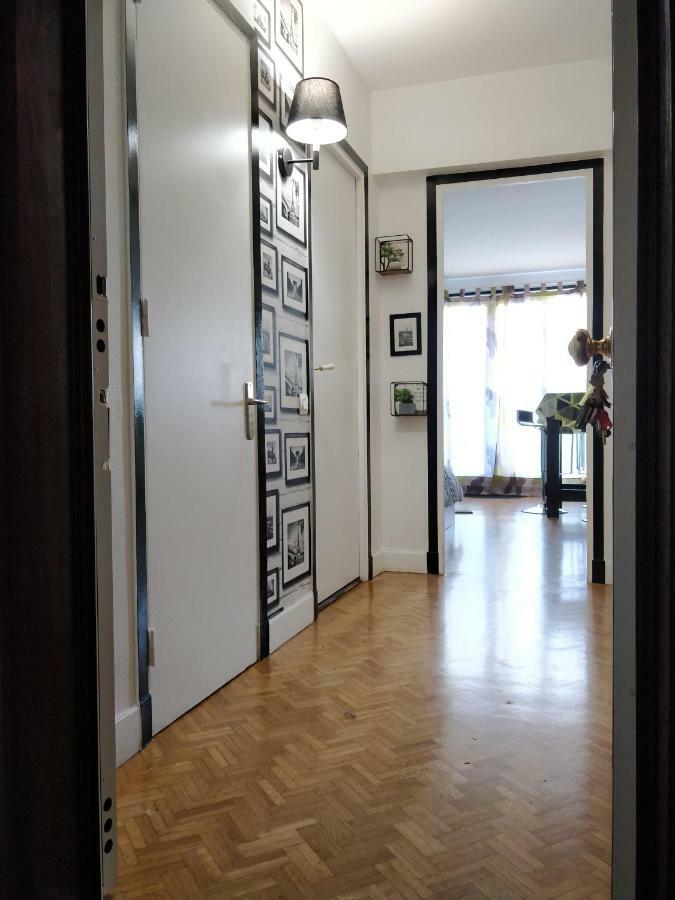 شقة Le Parisien T1Antony-Berny By Beds4Wanderlust - 35M2 Avec Balcon - Aeroport Orly 5Miles - Train Station Rer B Orlyval 1Mile المظهر الخارجي الصورة