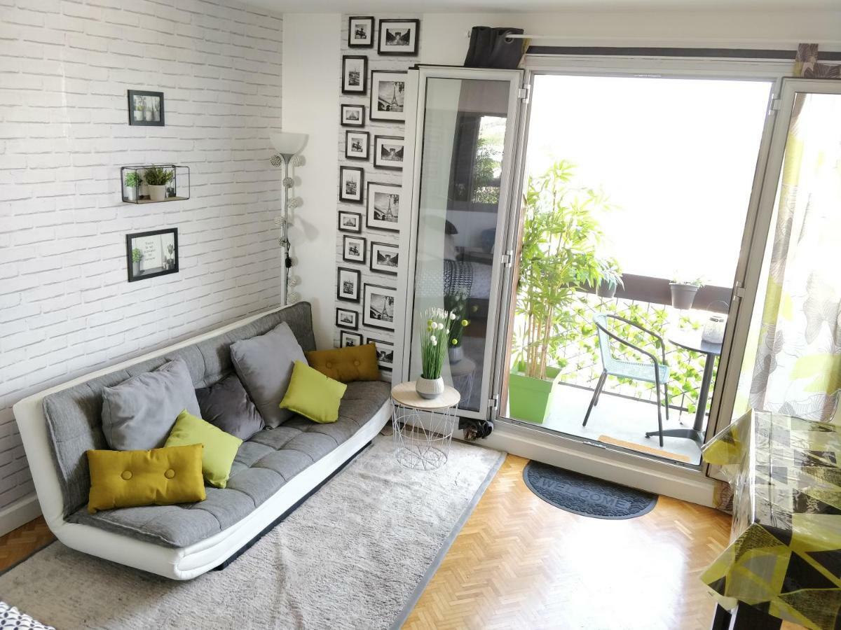 شقة Le Parisien T1Antony-Berny By Beds4Wanderlust - 35M2 Avec Balcon - Aeroport Orly 5Miles - Train Station Rer B Orlyval 1Mile المظهر الخارجي الصورة