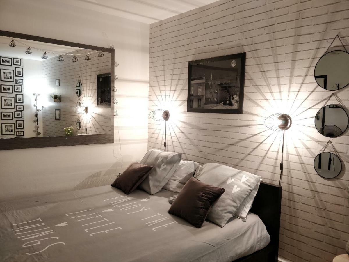 شقة Le Parisien T1Antony-Berny By Beds4Wanderlust - 35M2 Avec Balcon - Aeroport Orly 5Miles - Train Station Rer B Orlyval 1Mile المظهر الخارجي الصورة
